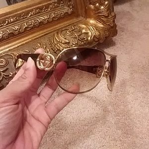 Gucci GG 2834/s sunglasses